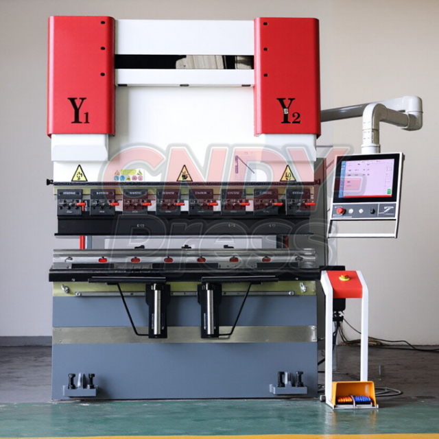 &Ouml;lelektrische Hybrid-CNC-Abkantpresse
